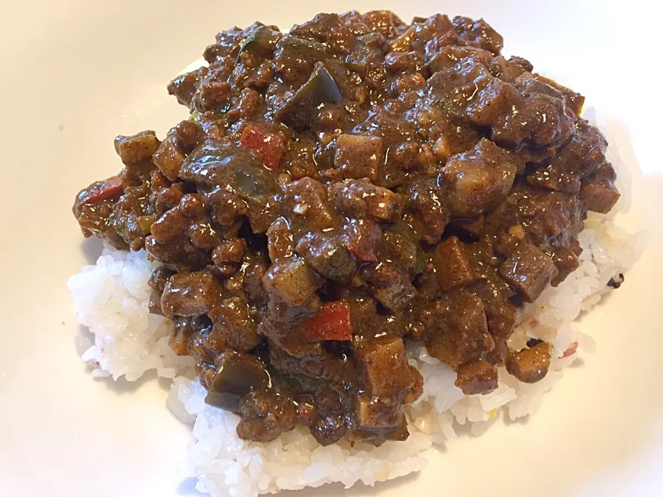 野菜のラグーと粗挽き肉のキーマカレー #カレー #キーマカレー|角康広さん