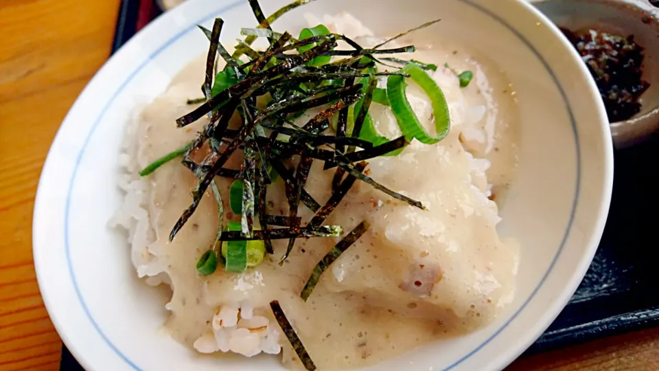 🍚自然薯とろろ🍚|じょうさん