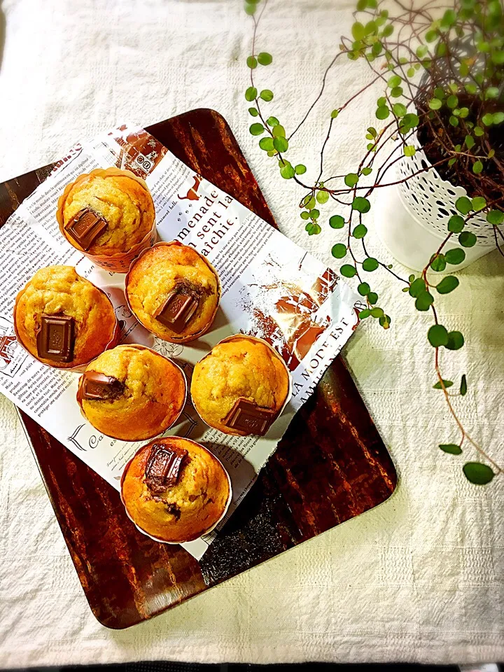 甘々ー(*´ω｀*)なピーナッツバターとバナナのマフィン😍|ぐぅぐママ（Yukkie）さん