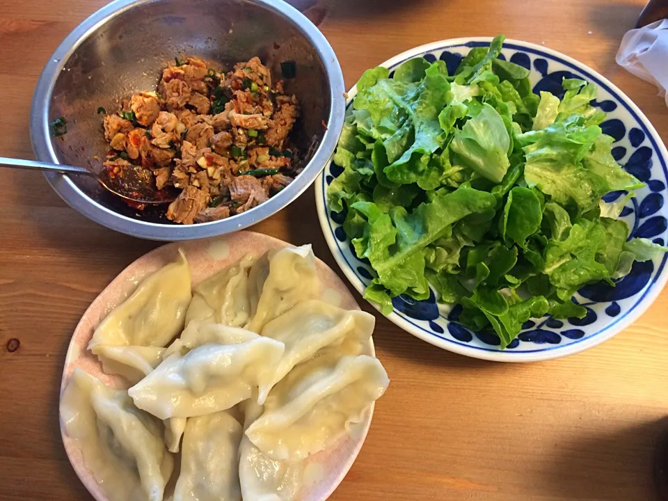 餃子、サラダ、中華風豚の角煮|ハイさん