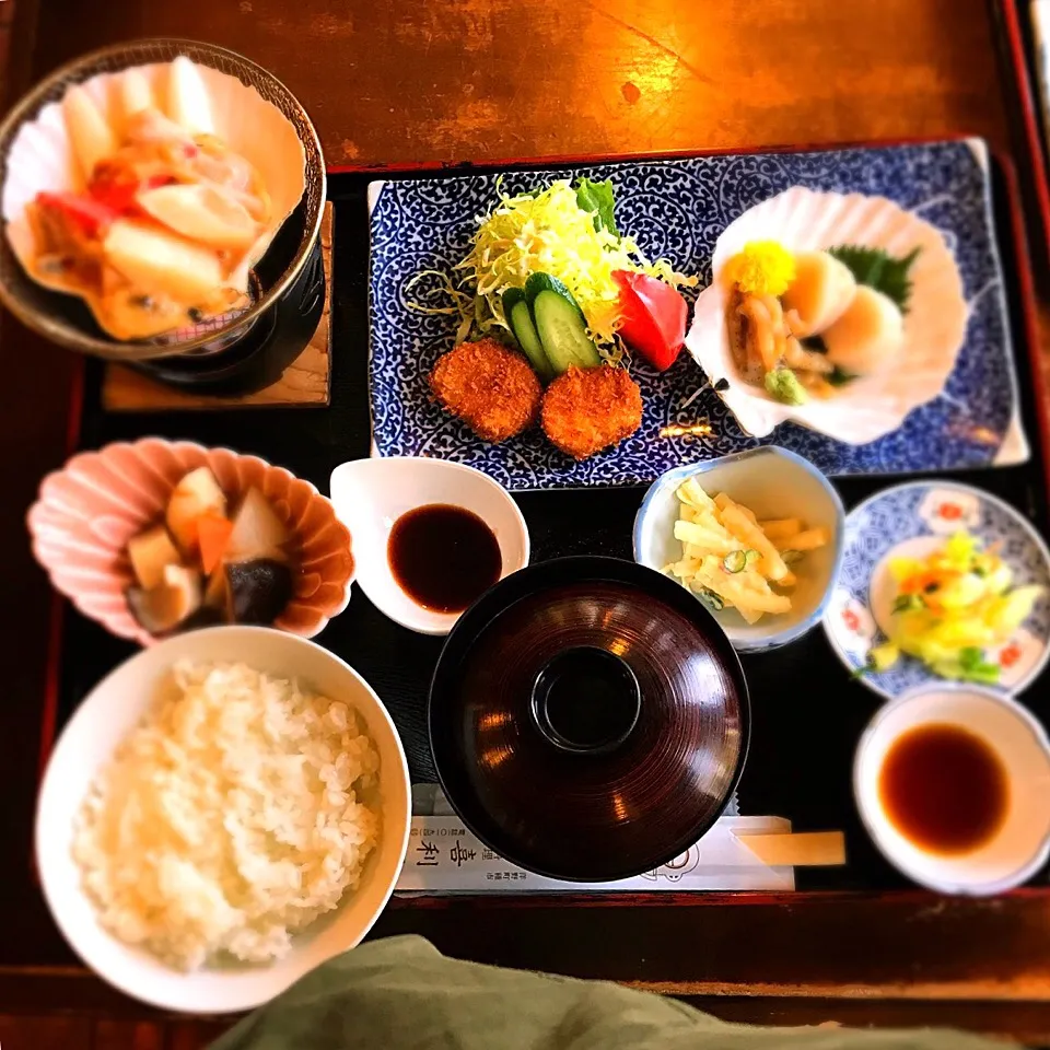 ホタテ定食
１５００円|ジュンチさん