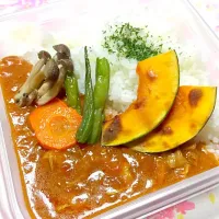 Snapdishの料理写真:チキンカレー|ゆみさんさん