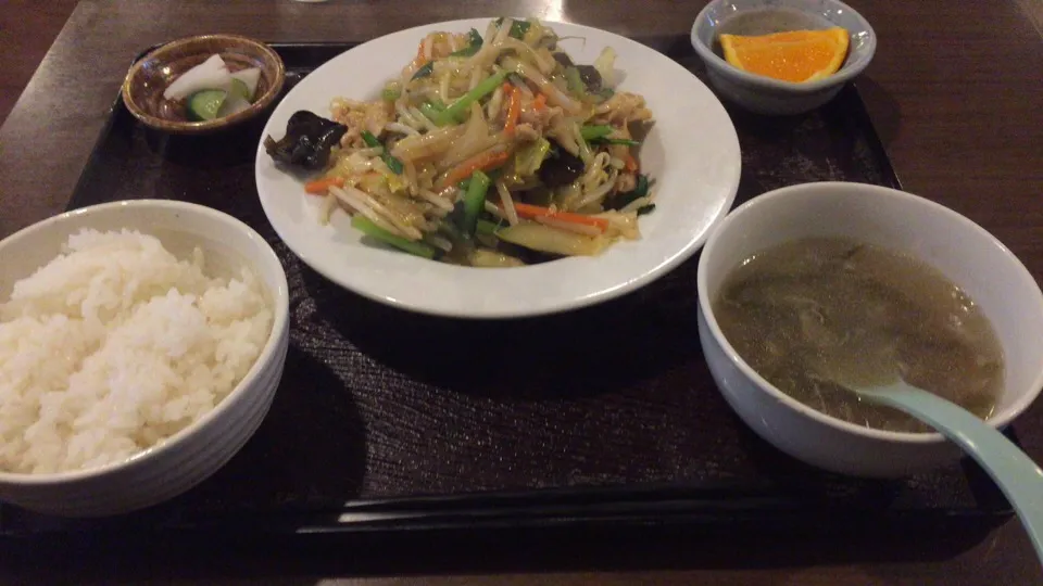 肉野菜炒め定食|おっちさん