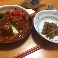 Snapdishの料理写真:煮込みハンバーグとフキの炒り煮|こりまんさん