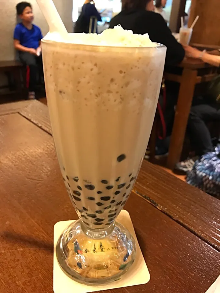 タピオカミルクティー|ともこさん