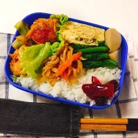 今日のお弁当 Apr.10

鶏のオイマヨ炒め
ミョウガ入り卵焼き
里芋煮
菜の花からし和え
切り干し大根煮
柴漬け|けぃさん