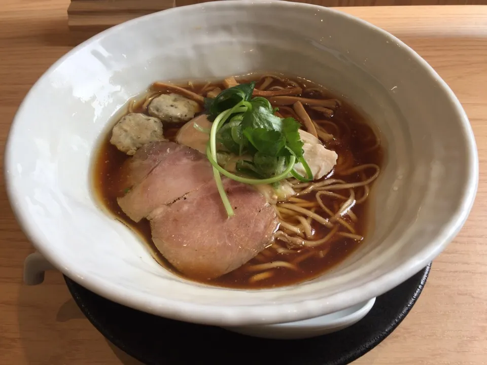 しっ鶏そば醤油・からあげ1個セット🐔|まさとさん