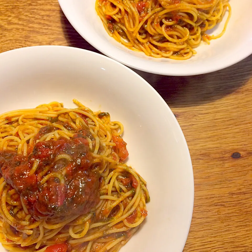 vegan グルテンフリー シュガーフリー
青海苔とトマトソースのパスタ|makiko_aさん