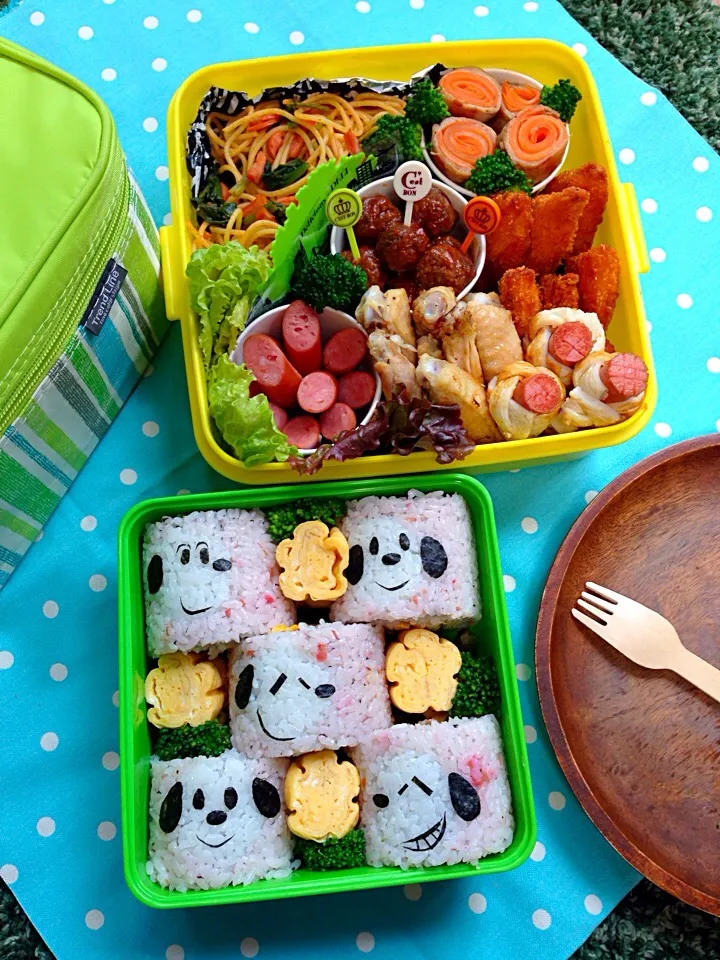 Snapdishの料理写真:スヌーピーなデコ巻き寿司でお花見弁当🌸#スヌーピー #デコ巻き寿司 #お花見弁当グランプリ2017 #お花見弁当 #お花見 #ピクニック #海苔巻き #キャラ弁|Ayumi Furukawaさん