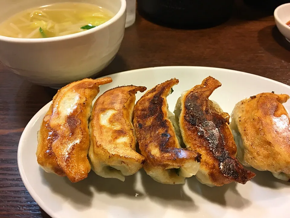 Snapdishの料理写真:餃子|hirotomoさん