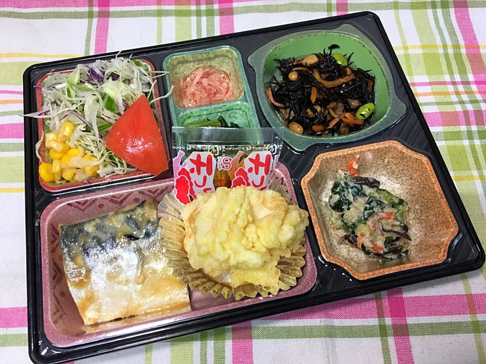 鯖の味噌煮 日替わり弁当 豊川市宅配|Naokazu Kuritaさん