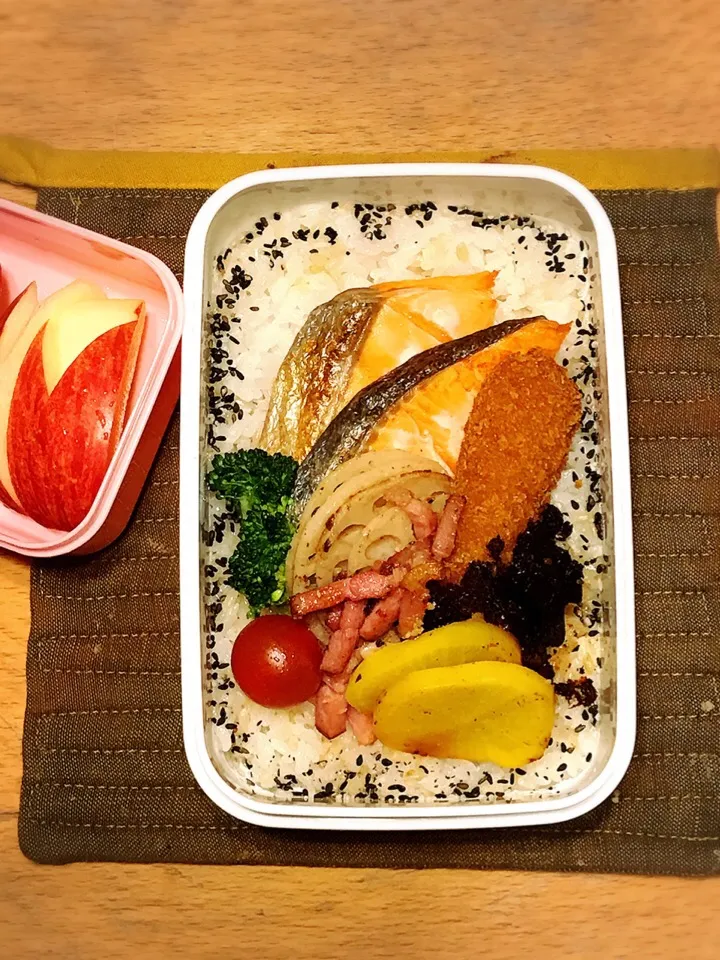 のっけ弁当🍱
#お弁当 #中学生男子弁当 #弁当|ちっくんさん