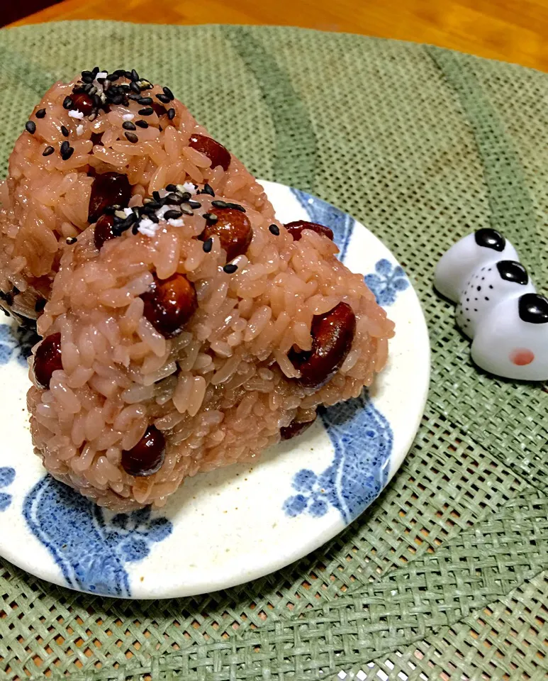 お赤飯~仏様へ🙏私もお味見しょ〜ッ😋|keikoさん