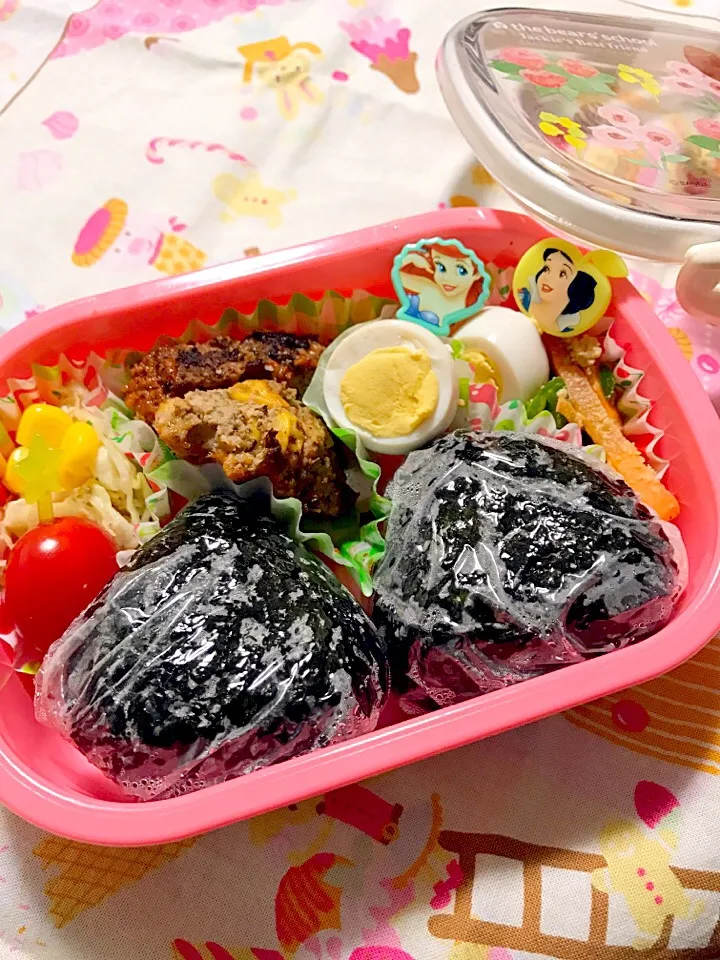 Snapdishの料理写真:幼稚園弁当☺︎|michamsさん