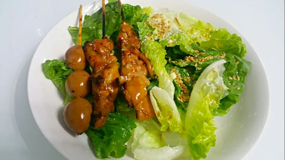 Romaine + Flaxseed + Yakitori Chicken + Quail eggs 😍😘|🌷lynnlicious🌷さん