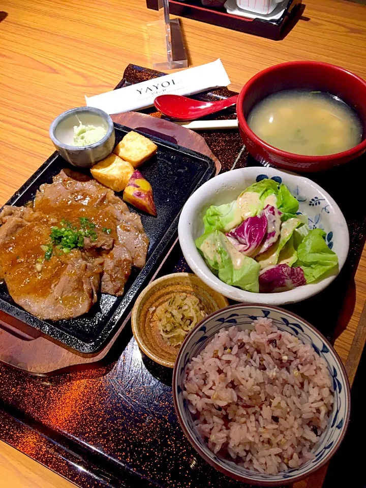 Love this 16 grains rice ... and wagyu beef|sarahさん