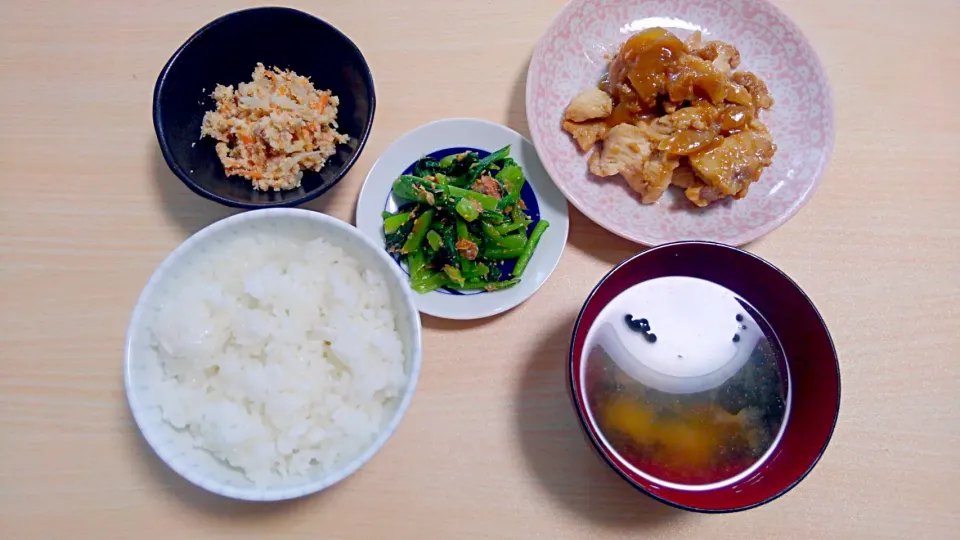 4月８日　鶏むね肉のはちみつ生姜焼き　おからサラダ　小松菜のおひたし　お味噌汁|いもこ。さん