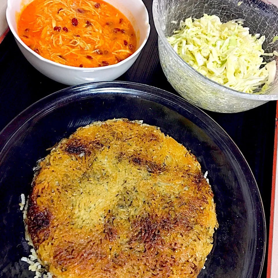 Dill rice with Chicken n' tomato sauce「ディルご飯(おこげ付き)+トマト🍅とチキンの煮込みソース」|H3L1DAさん