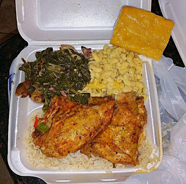 My #Lunchbox Chicken over Rice with Mustard Greens & Mac and cheese #Chicken #Rice #Pasta #Vegetable #Box lunch/Deli from Ethels ♥|Alisha GodsglamGirl Matthewsさん