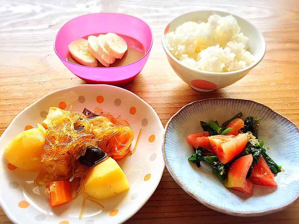 揚げ出し豆腐の肉じゃが風。ほうれん草とトマトサラダ。豆乳コーヒー味のゼリー。|pepiさん