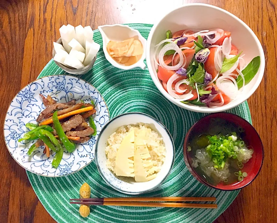 筍ごはん、青椒肉絲、白キクラゲとわかめのスープ他|チコさん