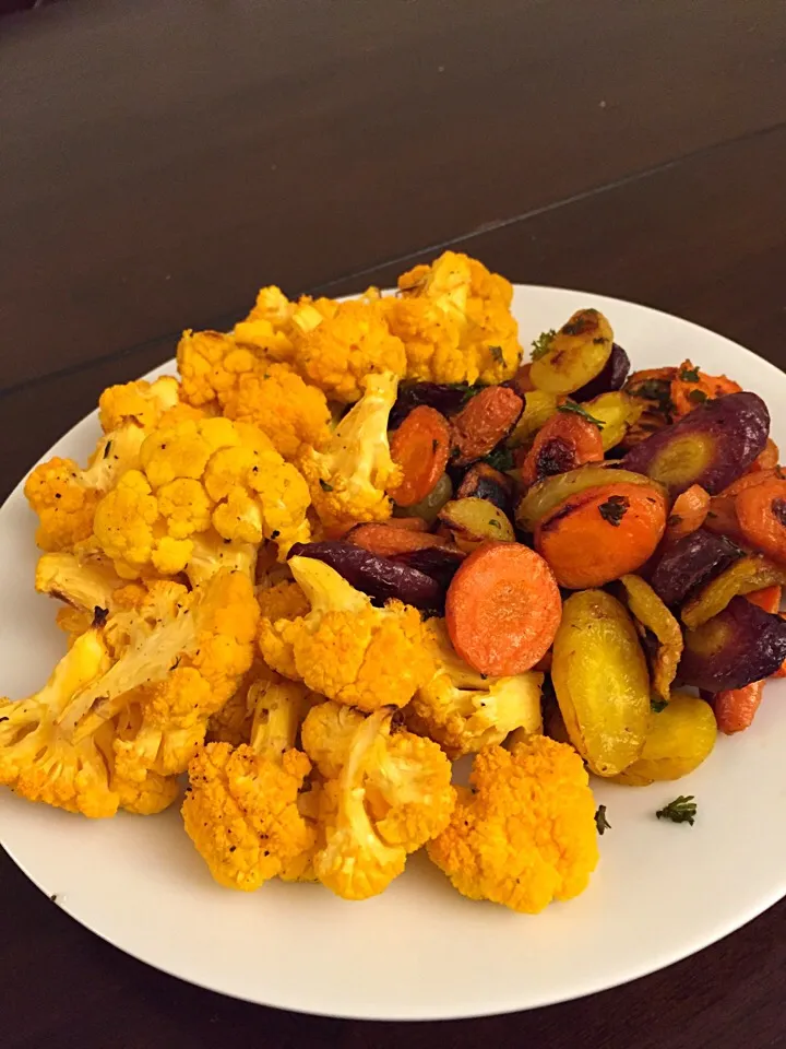 Roasted rainbow carrots and citrus cauliflower|Alice Tang Lewinさん