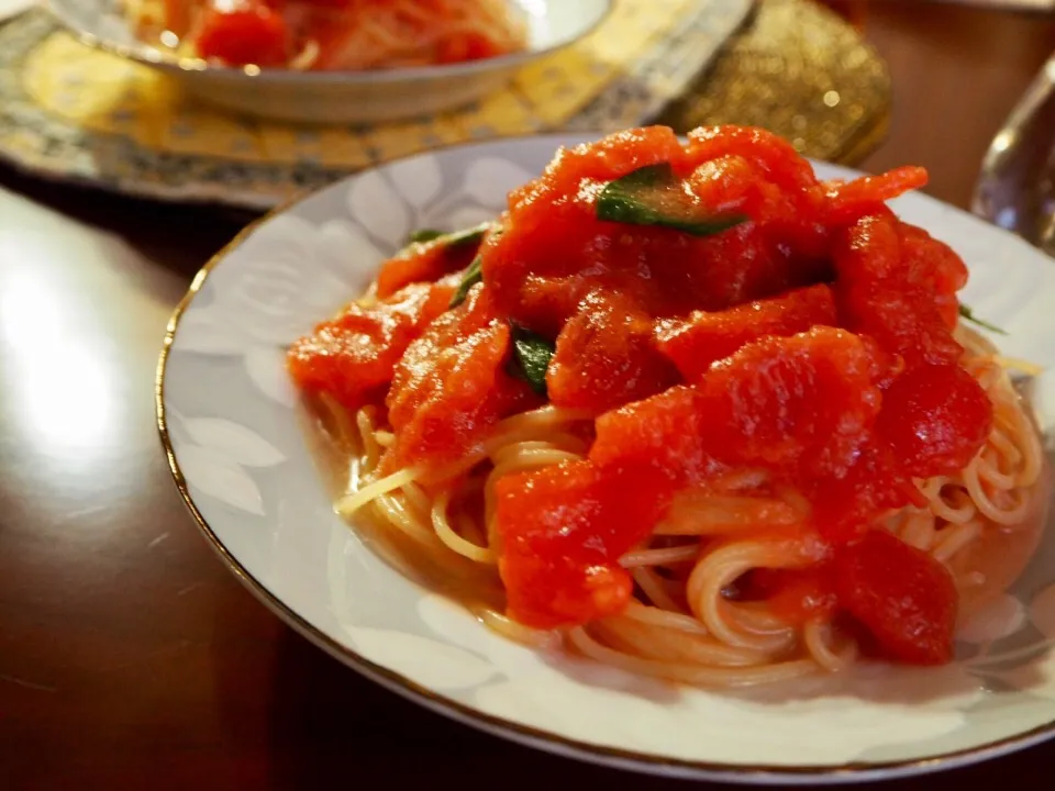 冷製トマトのフェデリーニ🍅|しゅうさん