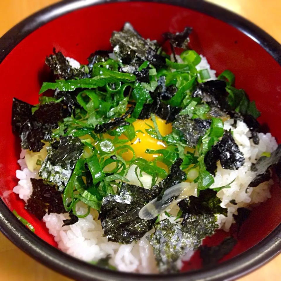 ４月１３日
焼き海苔香る  🥚TKGならぬ薬味丼🍚
次男作|Yu Yu mamaさん