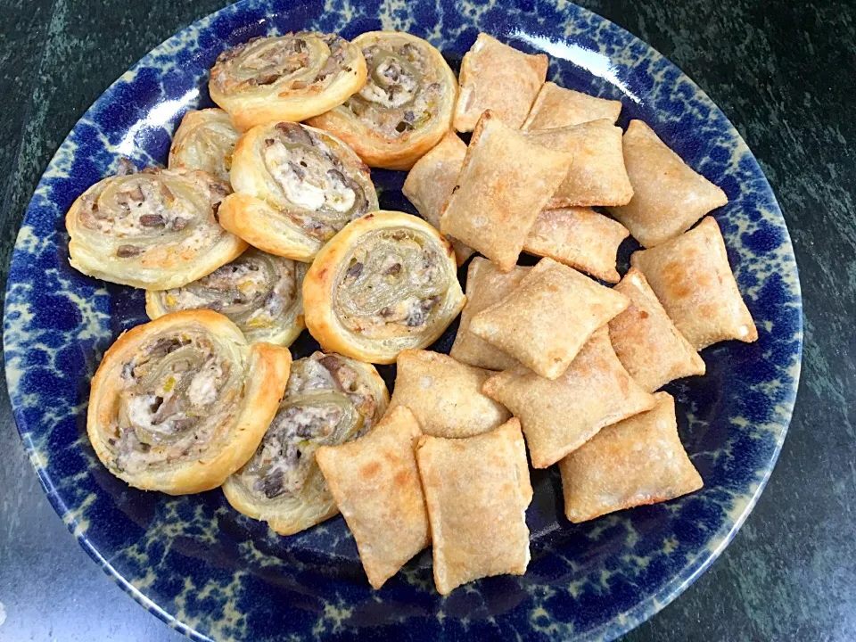 Mushroom Pinwheel and cheese pizza bites #appetizers|🌺IAnneさん