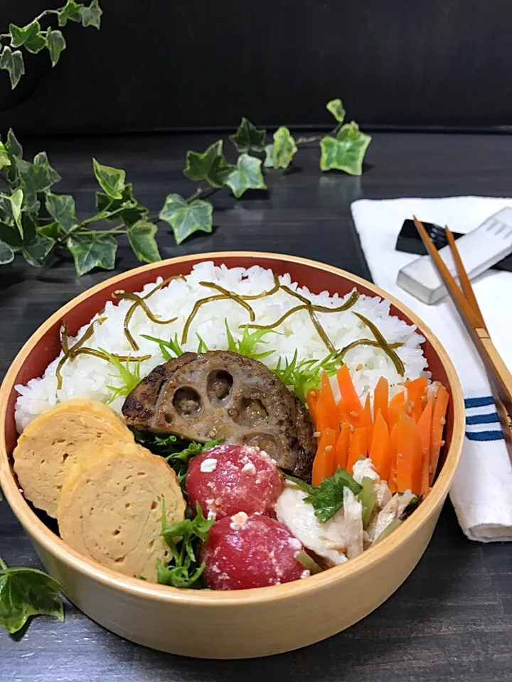 Snapdishの料理写真:蓮根ハンバーグ|sasori595さん