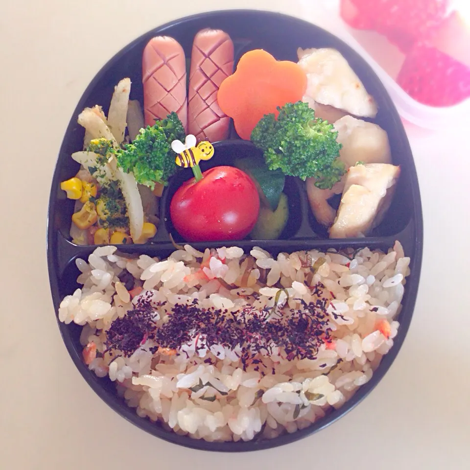 Snapdishの料理写真:#小学生弁当 #小学生 #お弁当|almostblackさん