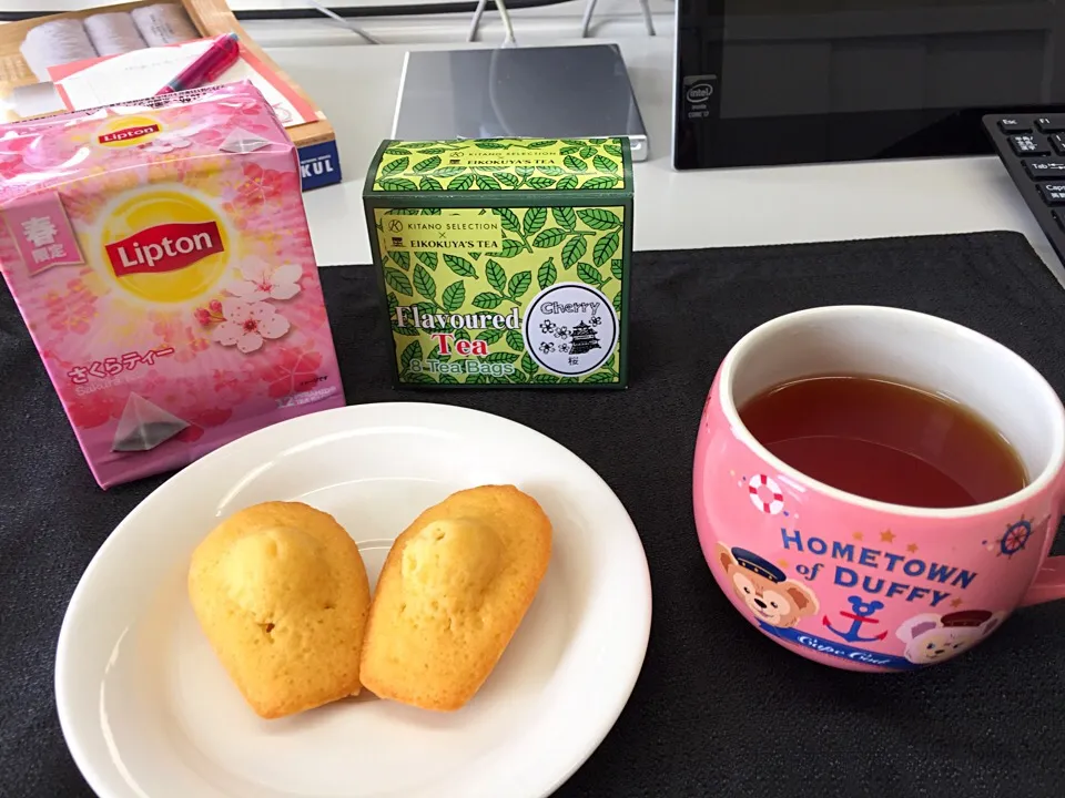 お気に入りのさくらtea🌸
業スーのフィナンシェ|さくらさん