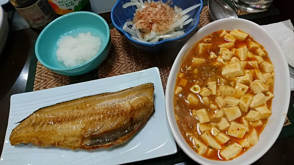 ホッケ&麻婆豆腐&オニオンスライス&大根おろし|まぐろさん