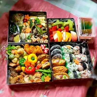 Snapdishの料理写真:お花見弁当|ちひろさん