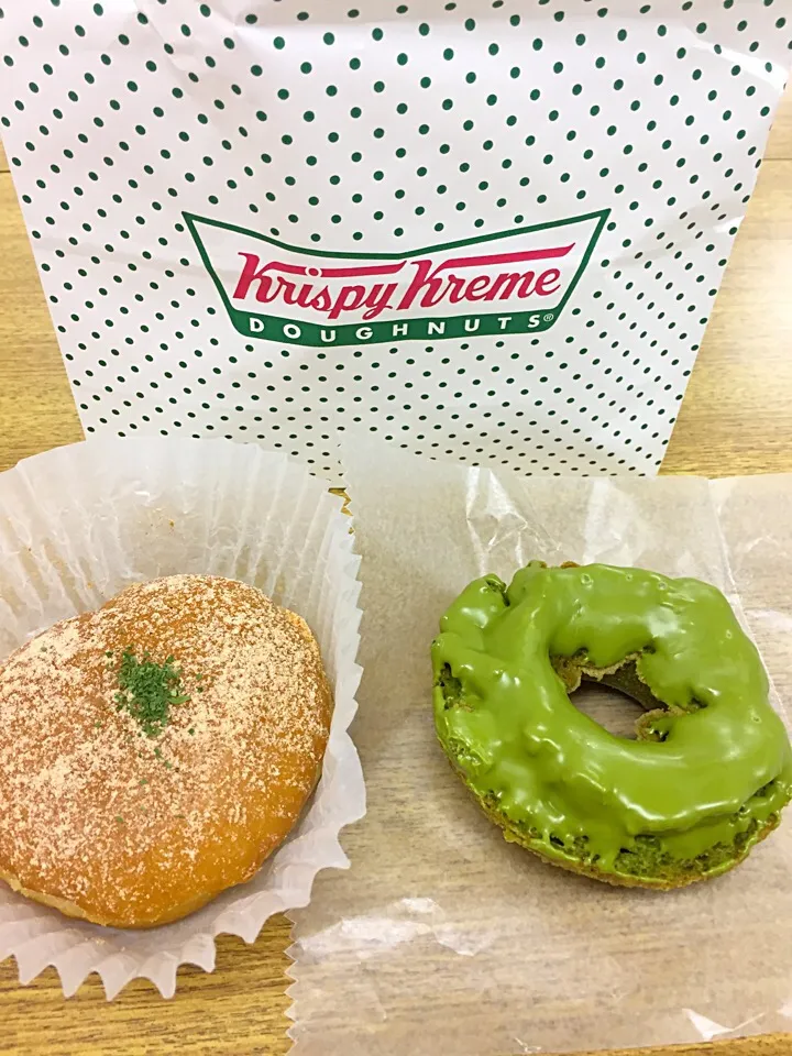 Snapdishの料理写真:ビーフシチューデリ
オールドファッション宇治抹茶
#クリスピークリームドーナツ🍩|himeさん