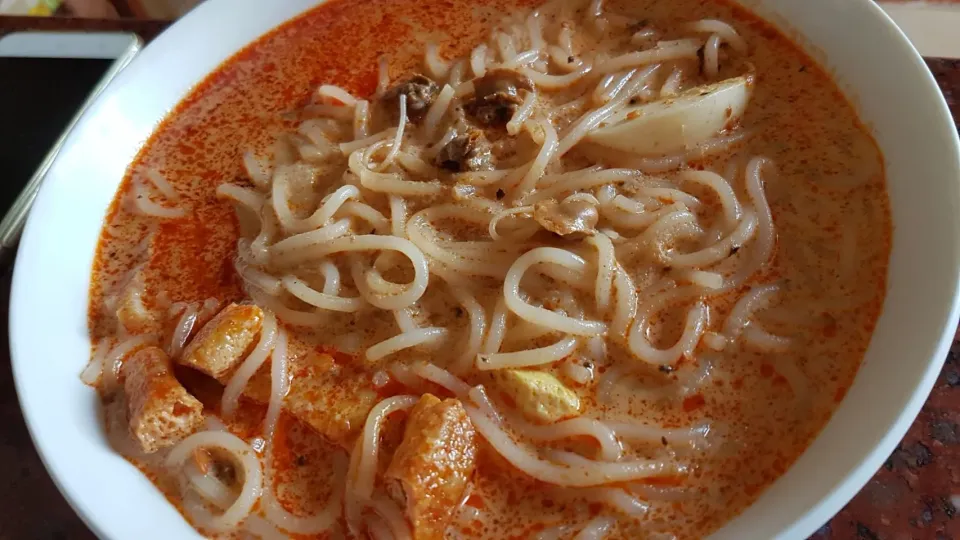 ラックサー LAKSA!! 😍|まるまるさん