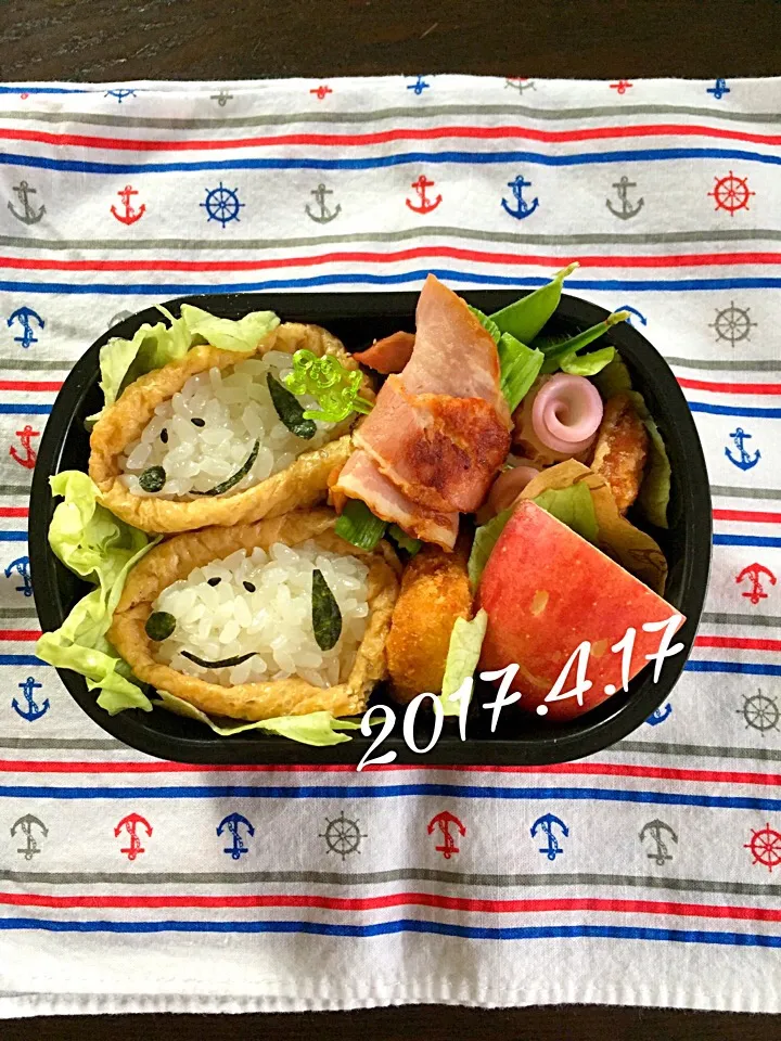 Snapdishの料理写真:スヌーピーのおいなりさん弁当♡|カイサナママさん