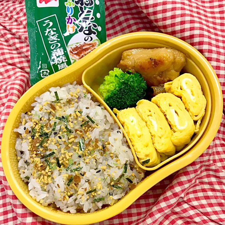 今日から新おかず（冷凍）のお弁当🍱ふりかけはうなぎの蒲焼風|agnes2001さん