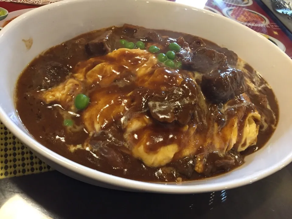 ビーフオムカレー🐮|まさとさん