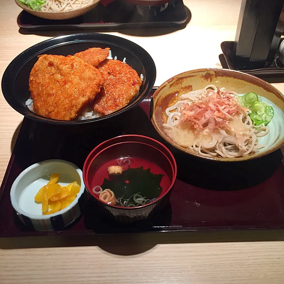 丼セット  ソースカツ丼*\(^o^)/*#ソースカツ丼#越前おろし蕎麦|すかラインさん