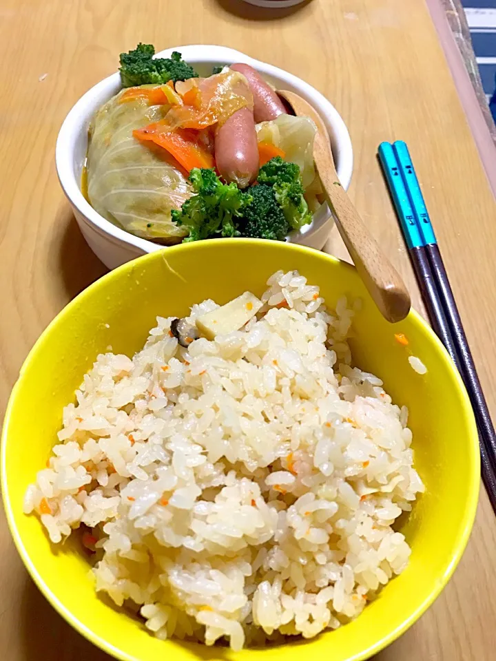 Snapdishの料理写真:筍の巻き込みご飯と和風ロールキャベツ#たけのこご飯 #ロールキャベツ|yukirinさん