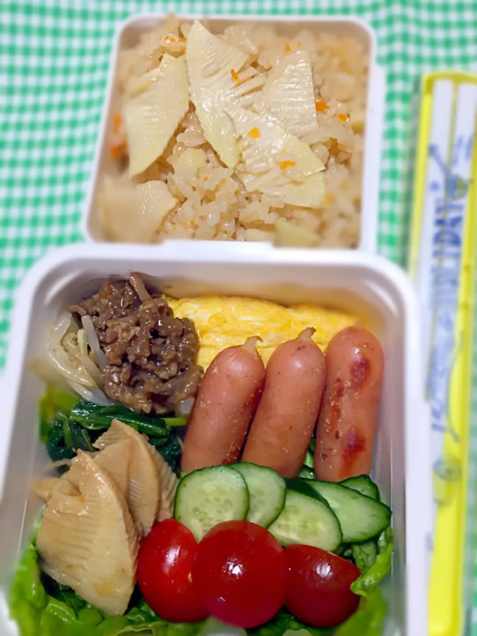 4月20日 タケノコご飯弁当🌿|かよっぺさん