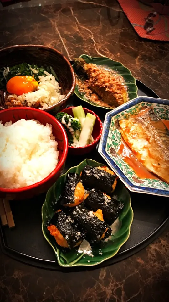 焼き茄子。山芋の磯辺揚げ。納豆定食💕 雑だけど『美味し~~~』って🌸|💍ごはん🍚さん