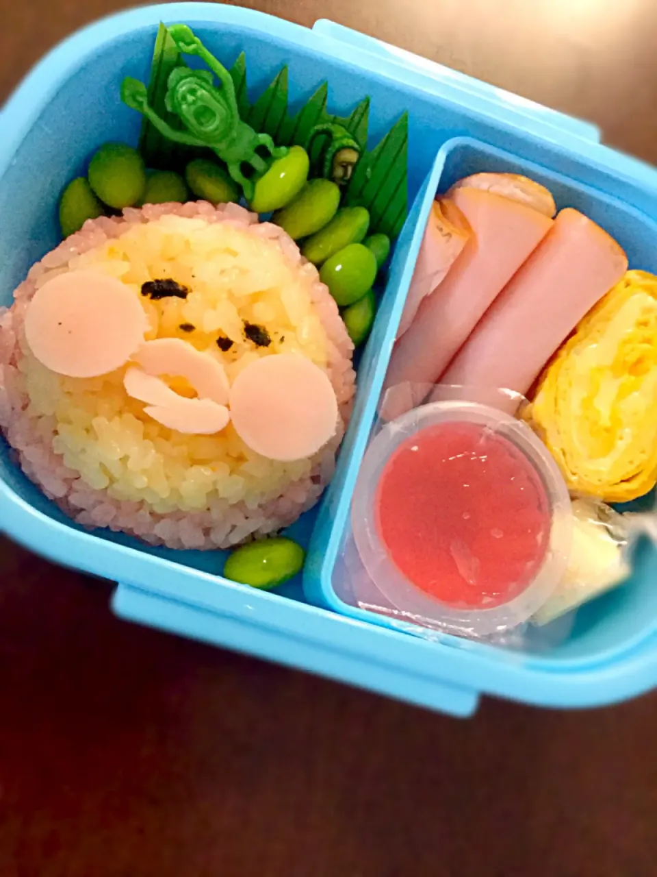 幼稚園のお弁当です🍙
こびとづかんキャラ弁✨|Akico Terabayashi Satoさん