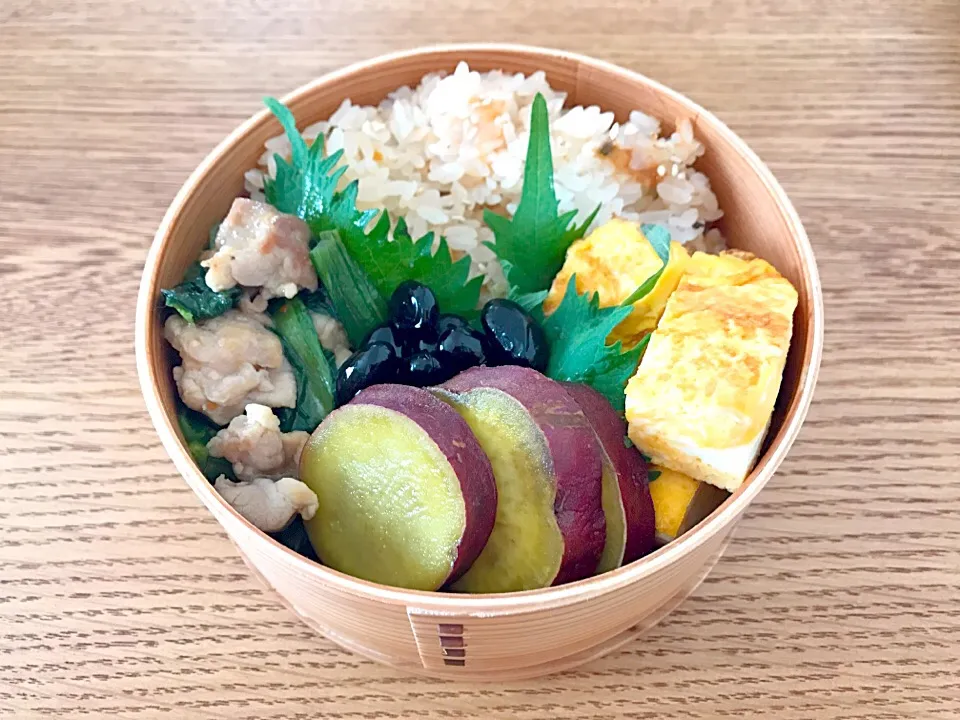 Snapdishの料理写真:曲げわっぱ ❄︎ お弁当|sonoさん