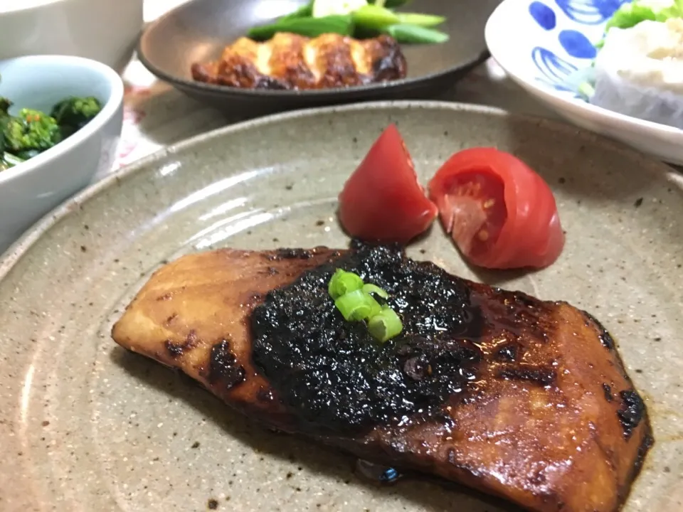 Snapdishの料理写真:カジキマグロのソテー・オニオンバターソース。#魚料理|かなた3120さん