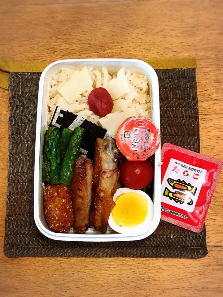 たけのこごはん弁当🍱
#弁当 #中学生男子弁当 #お弁当|ちっくんさん