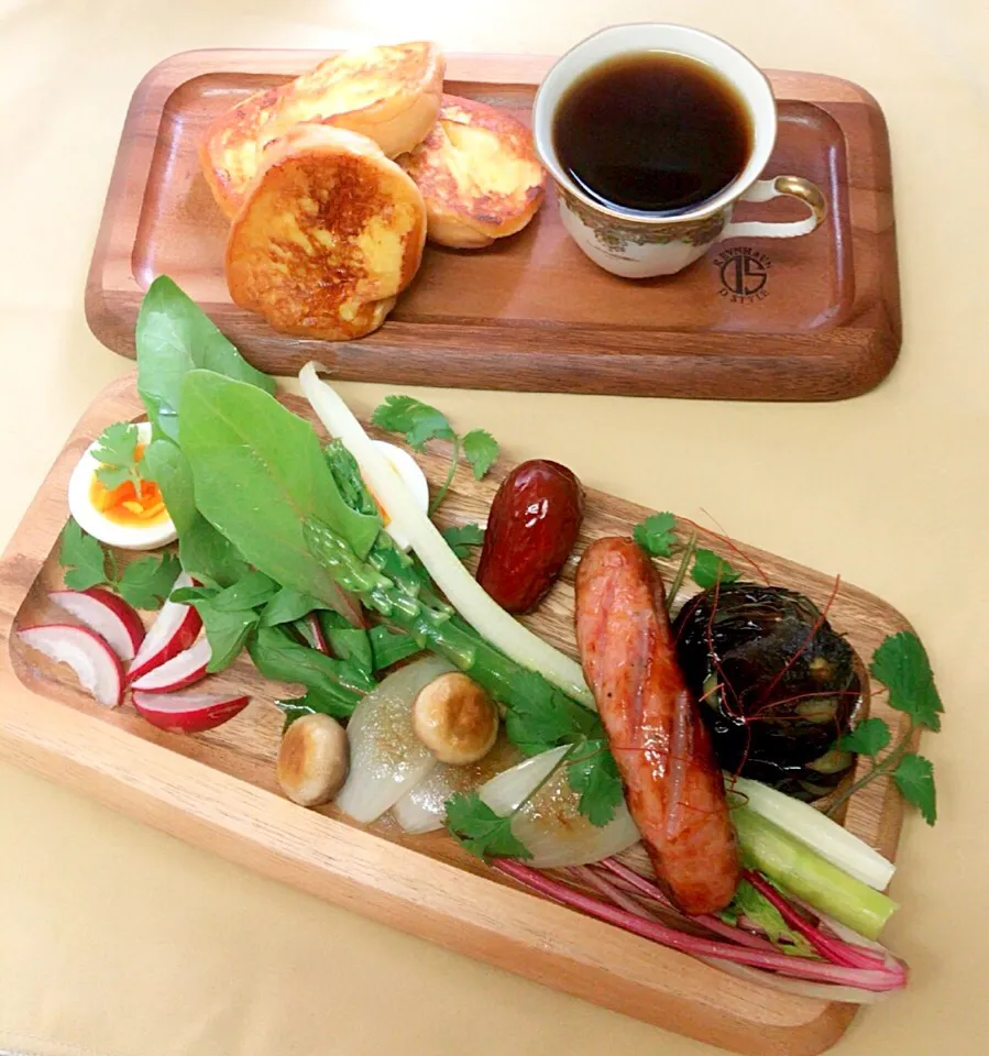 ☕️朝食と昼食を兼ねるブランチ🍴
☕️食事と合う甘すぎないフレンチパン
☕️ゆでたまご
☕️アスパラ
☕️セロリ
☕️サラダほうれん草
☕️マシュルーム
☕️ナスの丸揚げ🍆
☕️ソーセージ
☕️焼き玉ねぎ
☕️ミニ赤カブ
☕️ナツメ|Satomi Sakaueさん