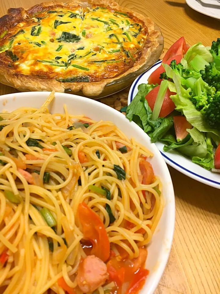 キッシュにパスタにサラダ〜って夕食！|マツさん