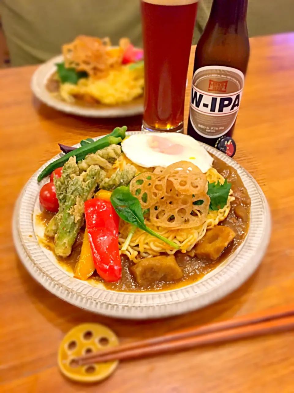 カレーの残りもん。
カレー焼きそば、色々のっけ😋✨|なかじー。さん